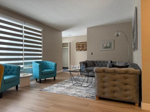 West Edmonton Villa | Comfy Corner Stays