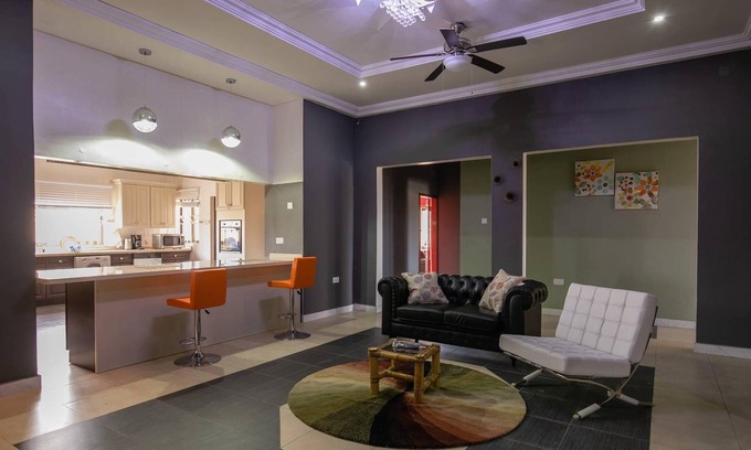 Prampram Villa | Comfy, Cozy Villa Nr 5 Beaches & Seaside-Family & Business GetAway; Stay 4 Cheap