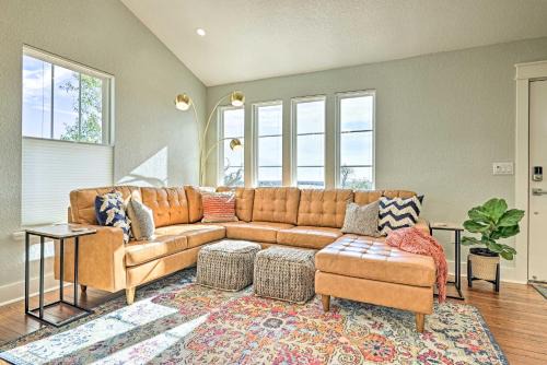 Fredericksburg House | Comfy Hill Country Haven with Private Hot Tub!