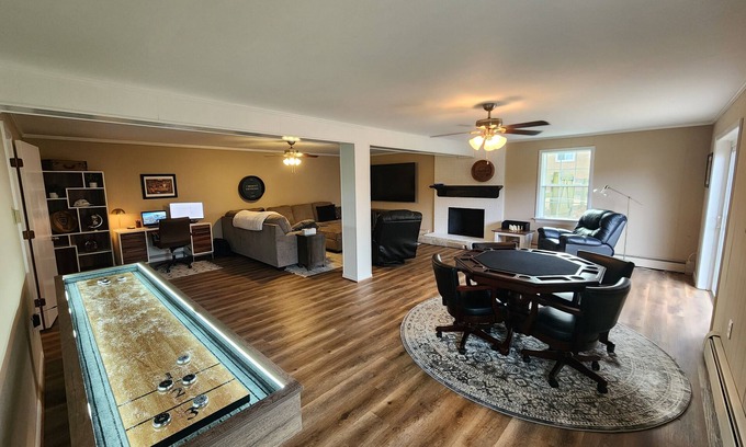 Mechanicsville House | Comfy Mechanicsville rancher with entertainment for all age groups!