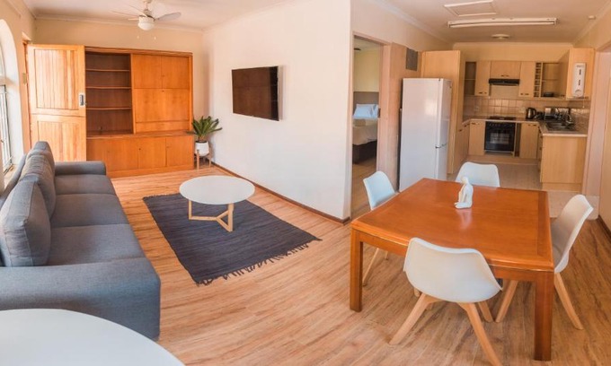 Waterkloof Glen Apartment | Comfy Menlyn Maine Appartment