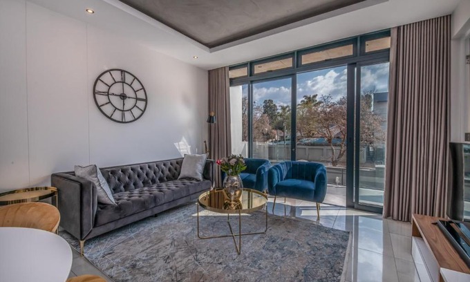 Houghton Estate Apartment | Comfy Nest - The Paramount