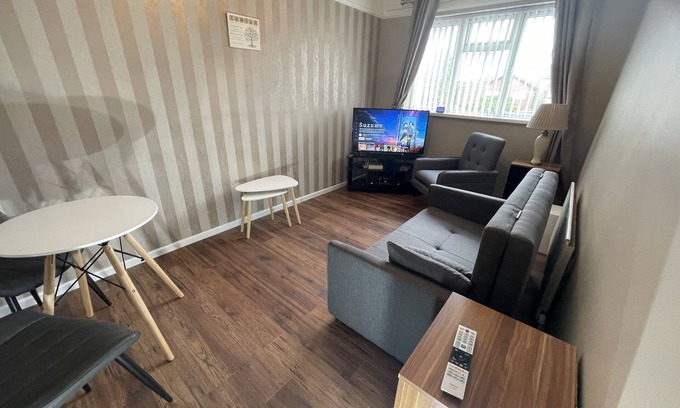 Darlaston Apartment | Comfy One Bedroom Apartment