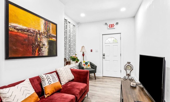 Delair Apartment | Comfy Private Parking-2bed-2min