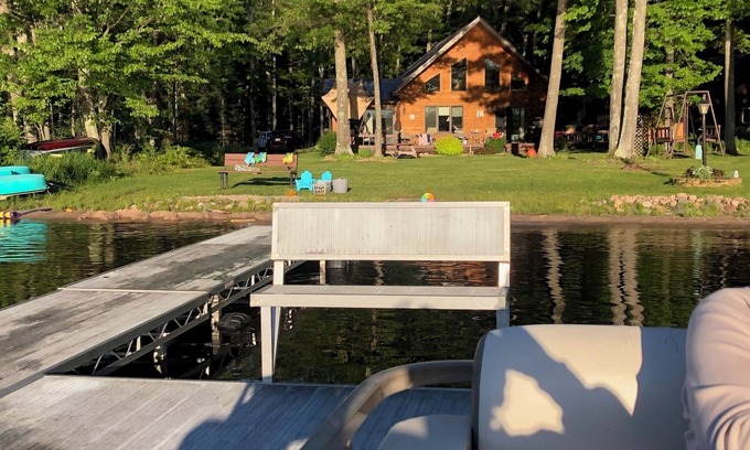 Birchwood House | Comfy, Serene Home with "Barndo Den" - ATV, FISH, PLAY, Relax!