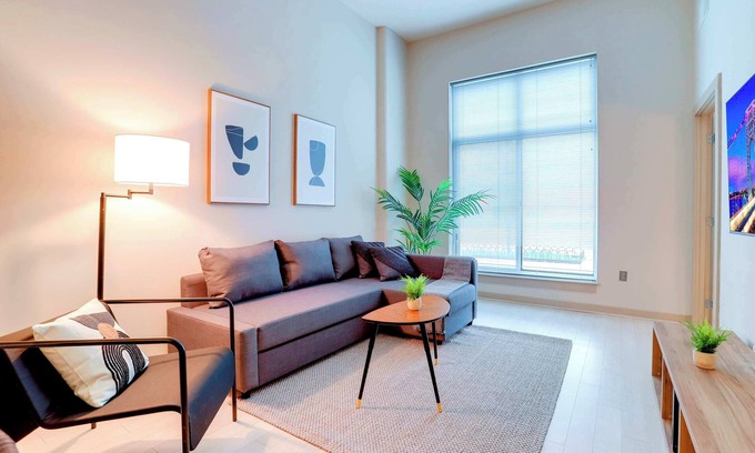 Aurora Highlands Apartment | Comfy & Splendid Apt Near Great Landmarks!