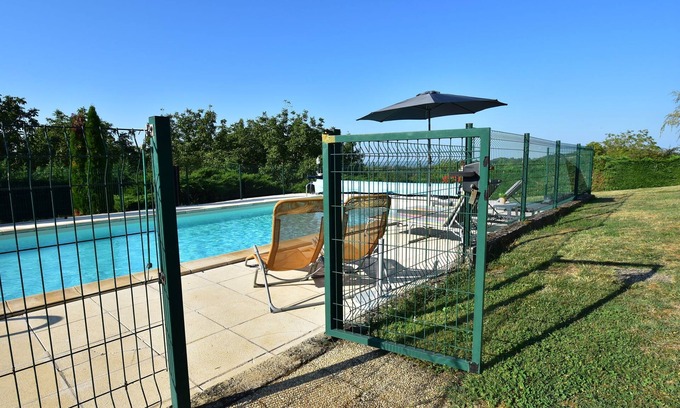 Rocamadour Villa | Comfy villa near Alvignac with private pool