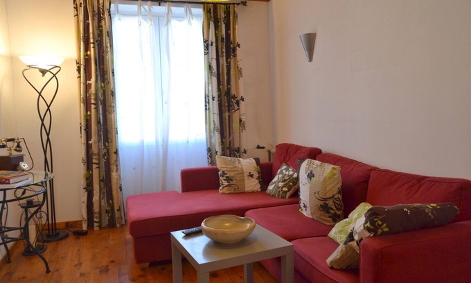 Albi Apartment | “Comme chez Mamie”, 3 bedroom apartment, near ALBI center