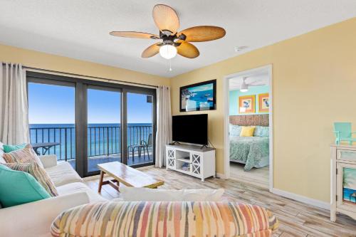 Lower Grand Lagoon House | Commodore 1209