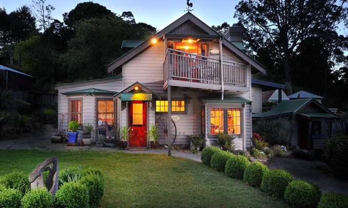 Olinda Cottage | Como Cottages Accommodation