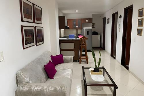 Copacabana Apartment | Comodo apartamento cerca a Medellin!