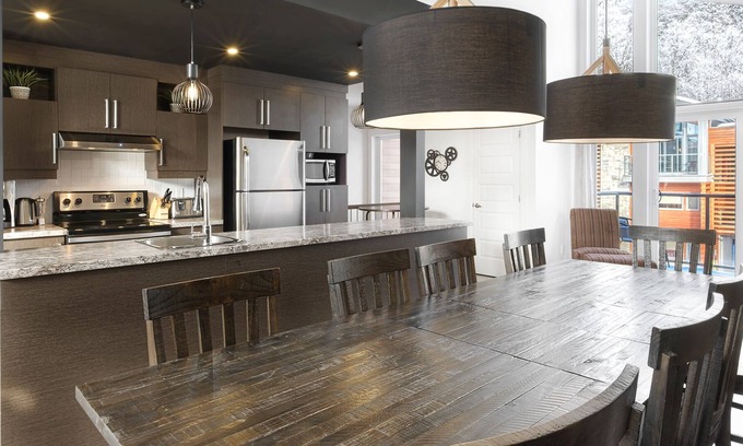 Stoneham Ski Chalet | Compfortable Chalet to Rent at Stoneham located at the Mountain (CITQ: 287722)