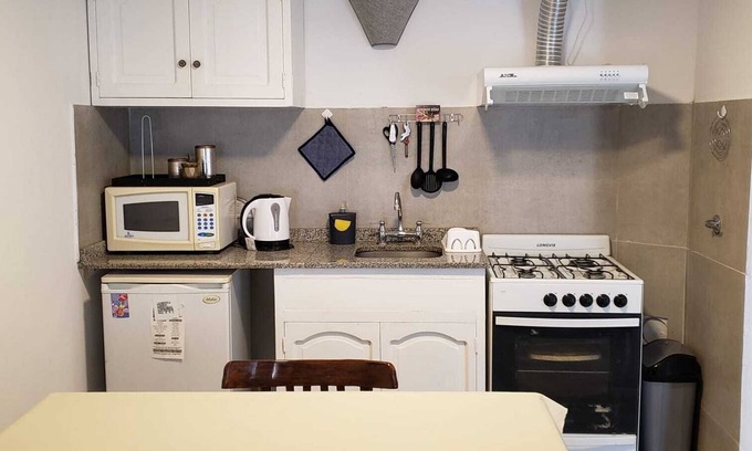 Historic Center Cabin | Complejo para 15 personas en la Ciudad Mendoza.