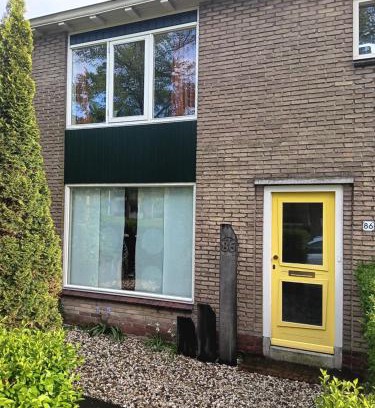 Gouda Apartment | complete woning met zonnige achtertuin