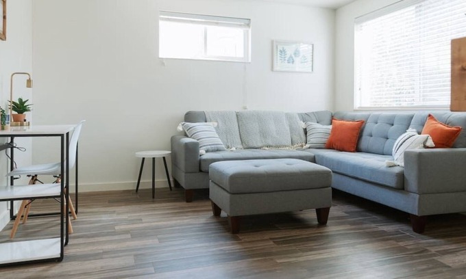 Logan Apartment | Completely Remodeled 2BR Cozy Getaway near USU