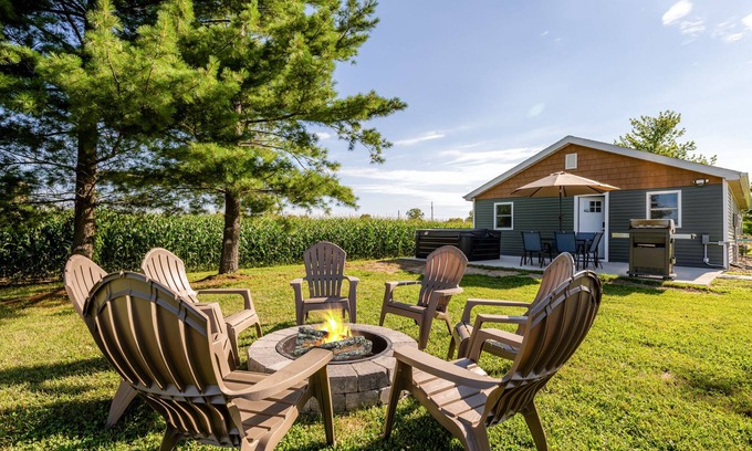 Bridgman House | Completely remodeled house close to the beach, golf, and tons of wineries!