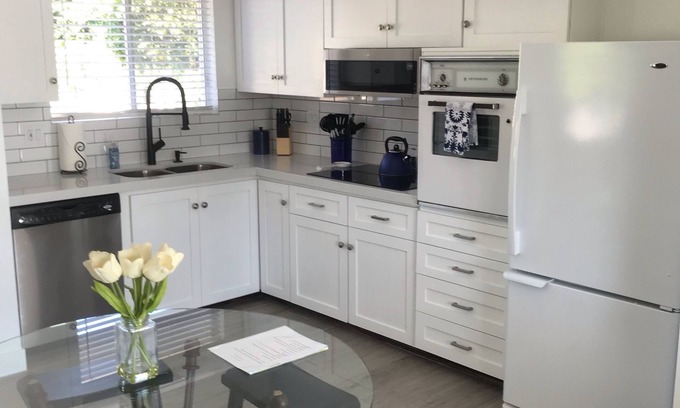 Sun City House | Completely renovated, beautiful home in Sun City
