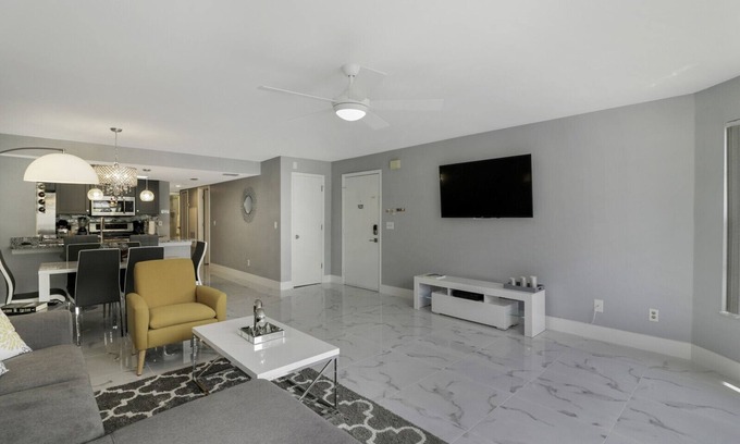 Royal Palm Bay Villa | Completely Renovated 3/2 Close to Disney parks