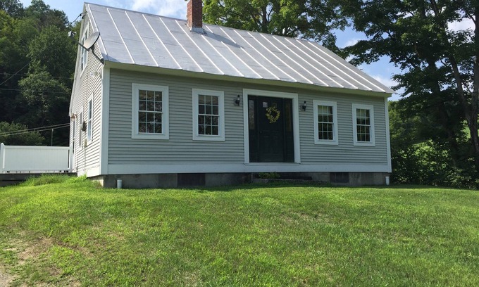 Topsham House | Completely restored antique cape