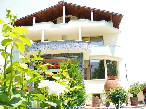 Asenovgrad House | Complex Diana