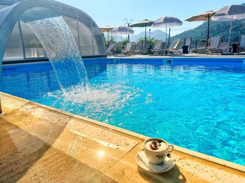 Berzasca Resort | Complex Turistic Cetatea Drencova