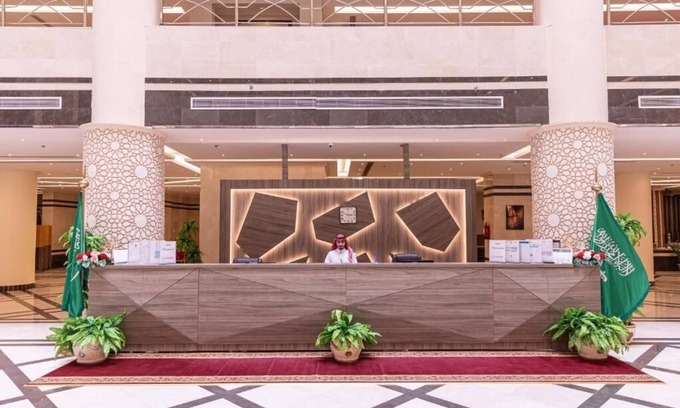 Batha Quraysh Hotel | Concrete Alsahab Hotel Makkah