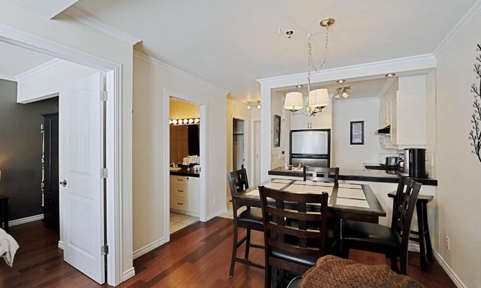 Stoneham Apartment | Condo 212 620 Chemin du Hibou by Les Chalets Alpins