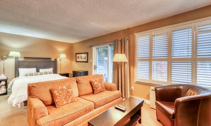 Craigleith Hotel | Condo 606 at North Creek Resort