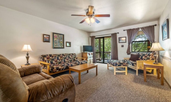 Burnet Condo | Condo C - Two Bedroom Condo