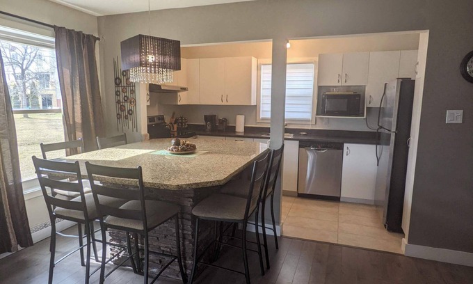 Magog Condo | Condo club azur Magog for your family legal