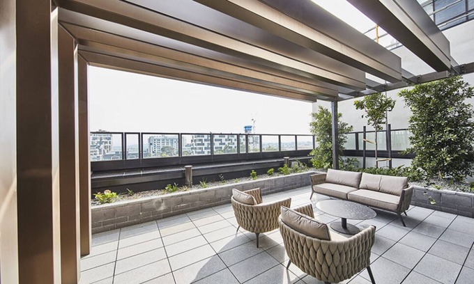 Box Hill Apartment | Condo Exceptional 3BR