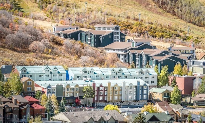 North Park City Condo | Condo for 6 during Sundance Film Festival; Near Ski Slopes; Jan. 24-31; 2,495/wk
