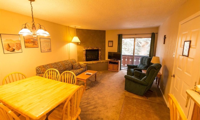 Taos Ski Valley Condo | Condo in the mountains!