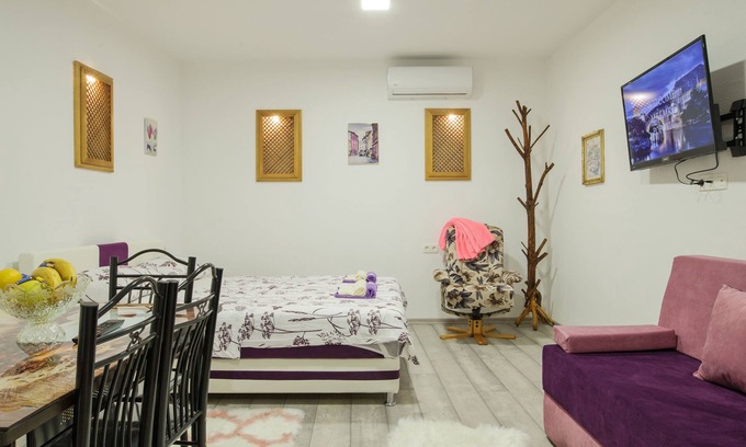 Mostar House | Condo Lavenda home with a sence of nature