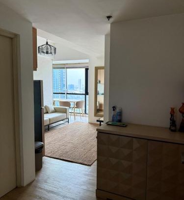 Wack-Wack Greenhills Apartment | Condo Roughly 30 mins from NAIA with view of Greenhills
