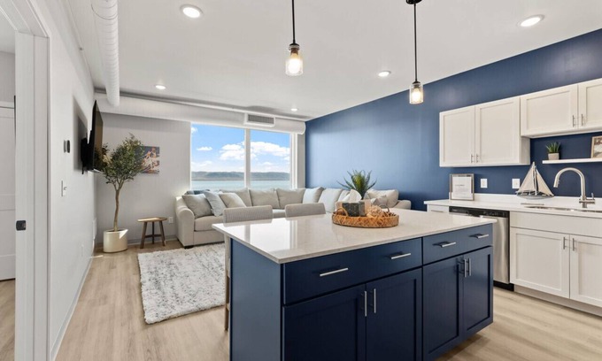 Lake City Condo | Condo with stunning views of Lake Pepin - Unit 202