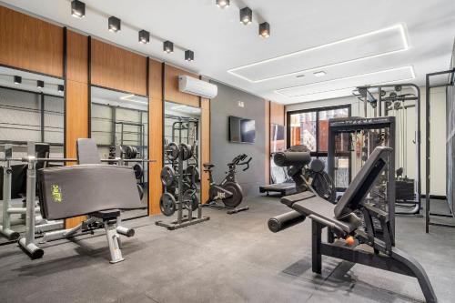 Quinta da Serra House | Condomínio Residencial e Comercial YOU