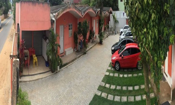 Guarapari Ski Chalet | Condominium of ten chalets and swimming pool for guests. Excellent cost benefit.