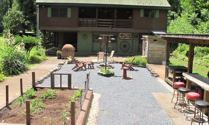 Rossville RV Rental | Conewago Glamp and Paddle 1 and 2 day canoe and kayak over night paddle trips.