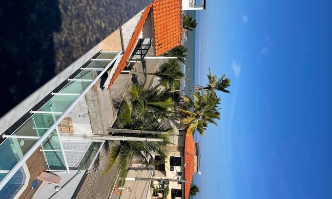 Jardim Imperador House | Confortavel Sobrado a 300 Metros da Praia