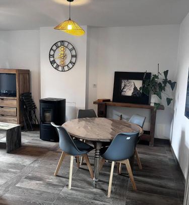 Les Rues-des-Vignes House | Confortable Maison