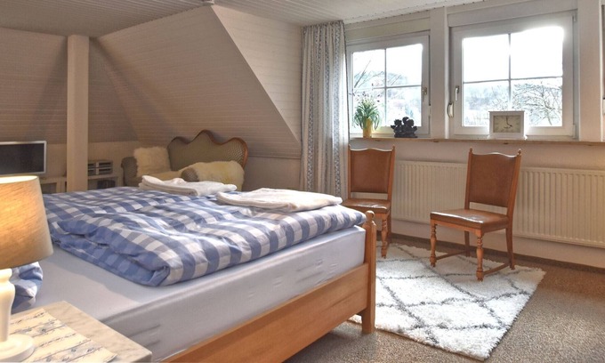 Weissenbrunn Apartment | Congenial Apartment in Weißenbrunn with Garden and Barbecue