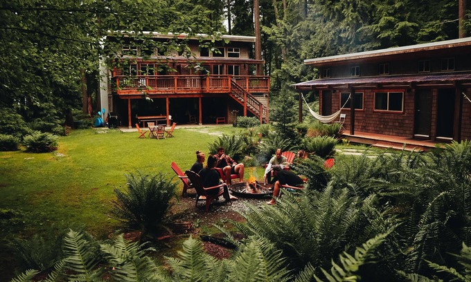 Savary Island House | Connection begins here
