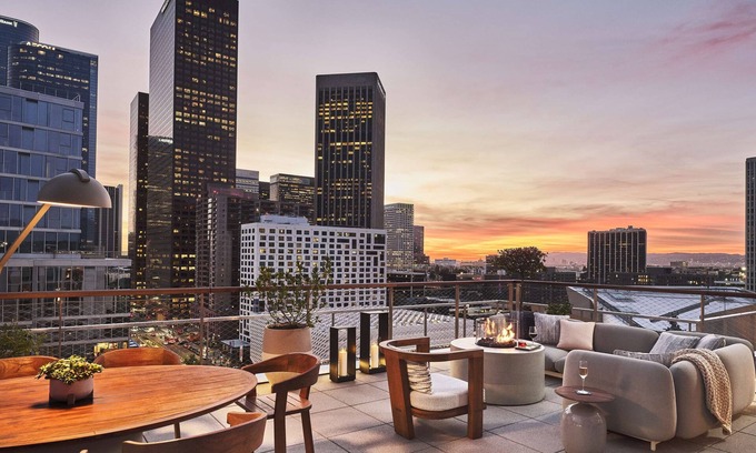 Bunker Hill Hotel | Conrad Los Angeles