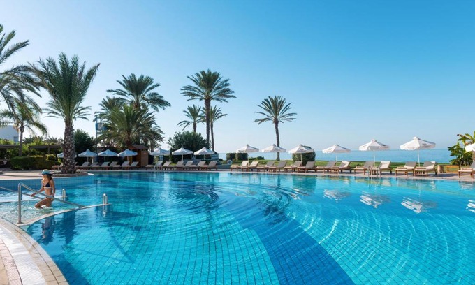 Paphos Hotel | Constantinou Bros Athena Beach Hotel