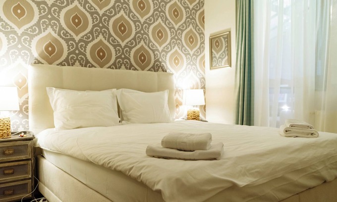 Sinaia Apartment | Constellation Loft Colina Marei: XBox and Baby Crib