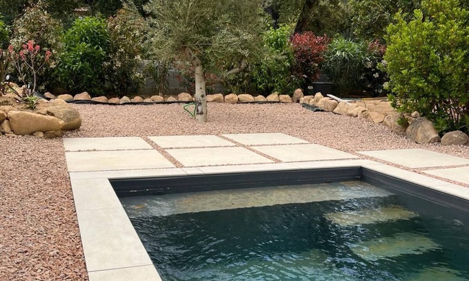 San-Gavino-di-Carbini House | Contemporary villa for 2 people, private pool, enclosed grounds