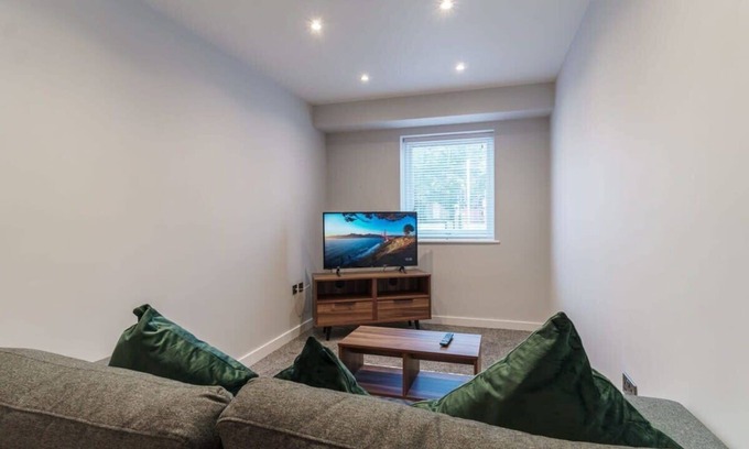 Georgian Quarter Apartment | Contemporary 1 Bedroom Apartment in Liverpool