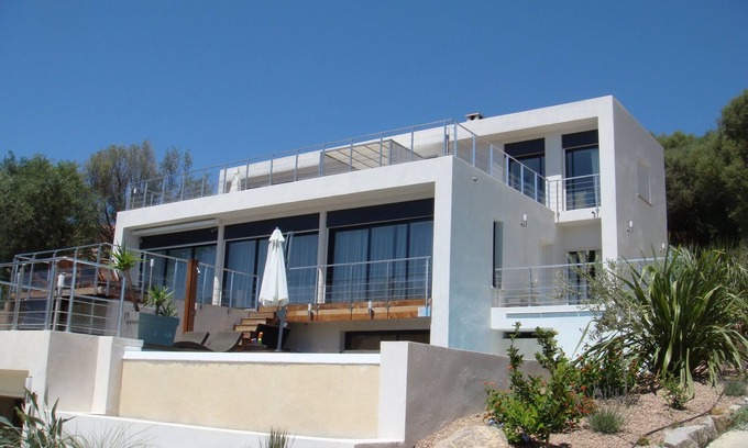Tiuccia Villa | CONTEMPORARY AIR-CONDITIONED VILLA HEATED POOL NEAR BEACHES 4*, 4* VILLA