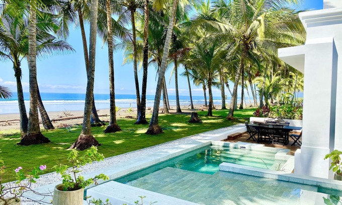 Playa Hermosa Condo | Contemporary Beach Front Gem - Private Infinity Pool!